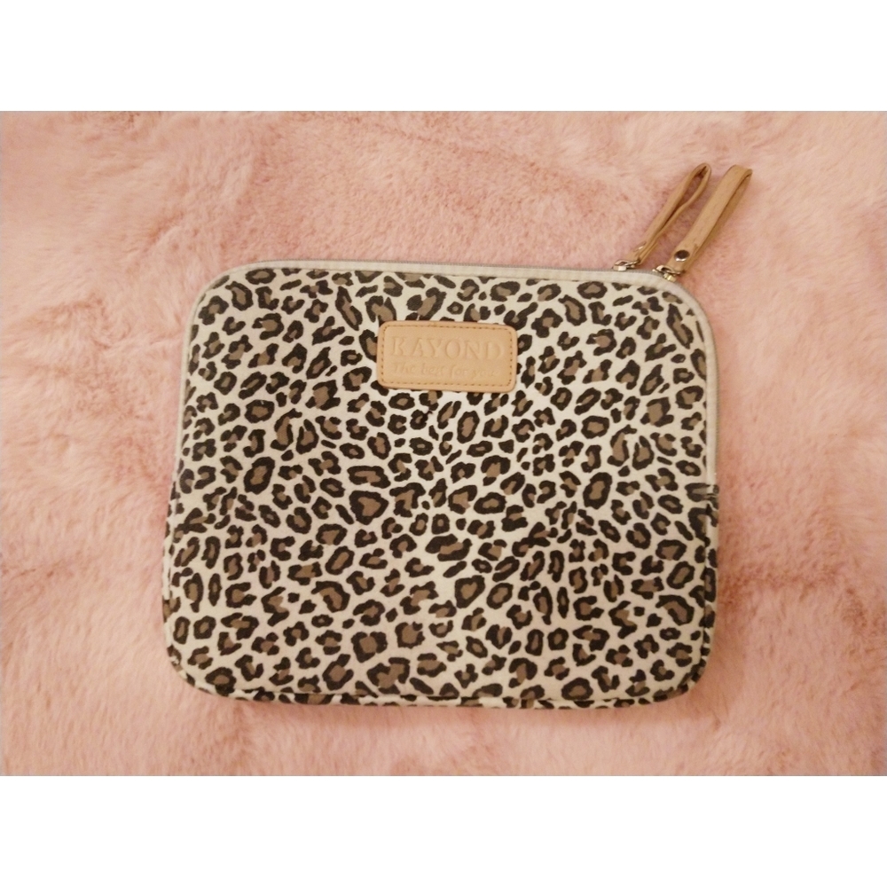 Protective Leopard Print iPad Case